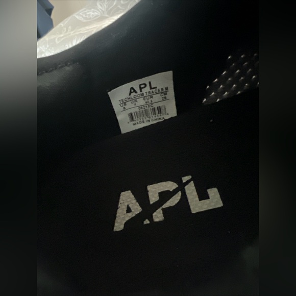 APL Techloom Tracer Shoe Men\'s Black Gray White Lace Up Athletic EUC Size 8 mint main image 5
